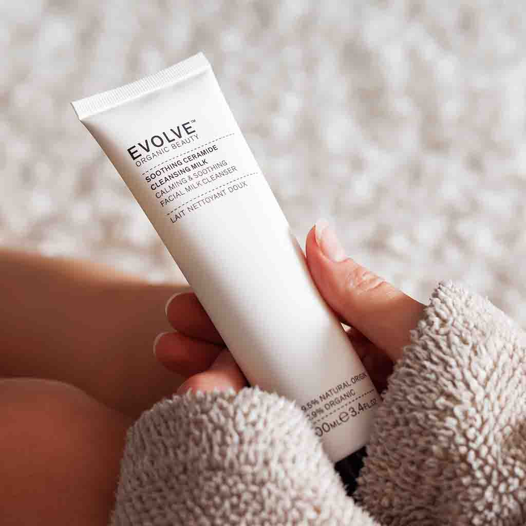 Soothing Ceramide Cleansing Milk